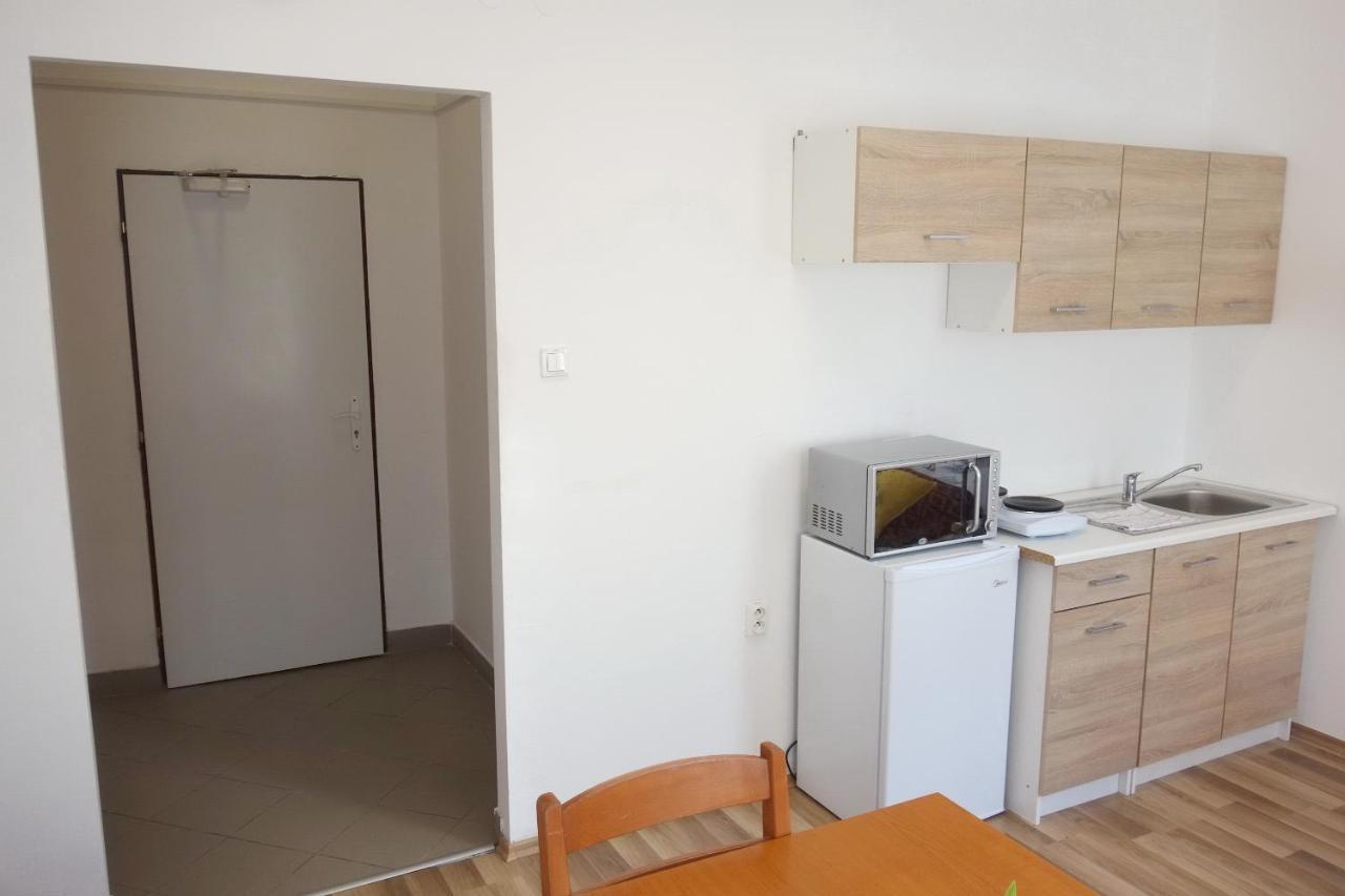 Apartmany Alzuz Rózsahegy Kültér fotó